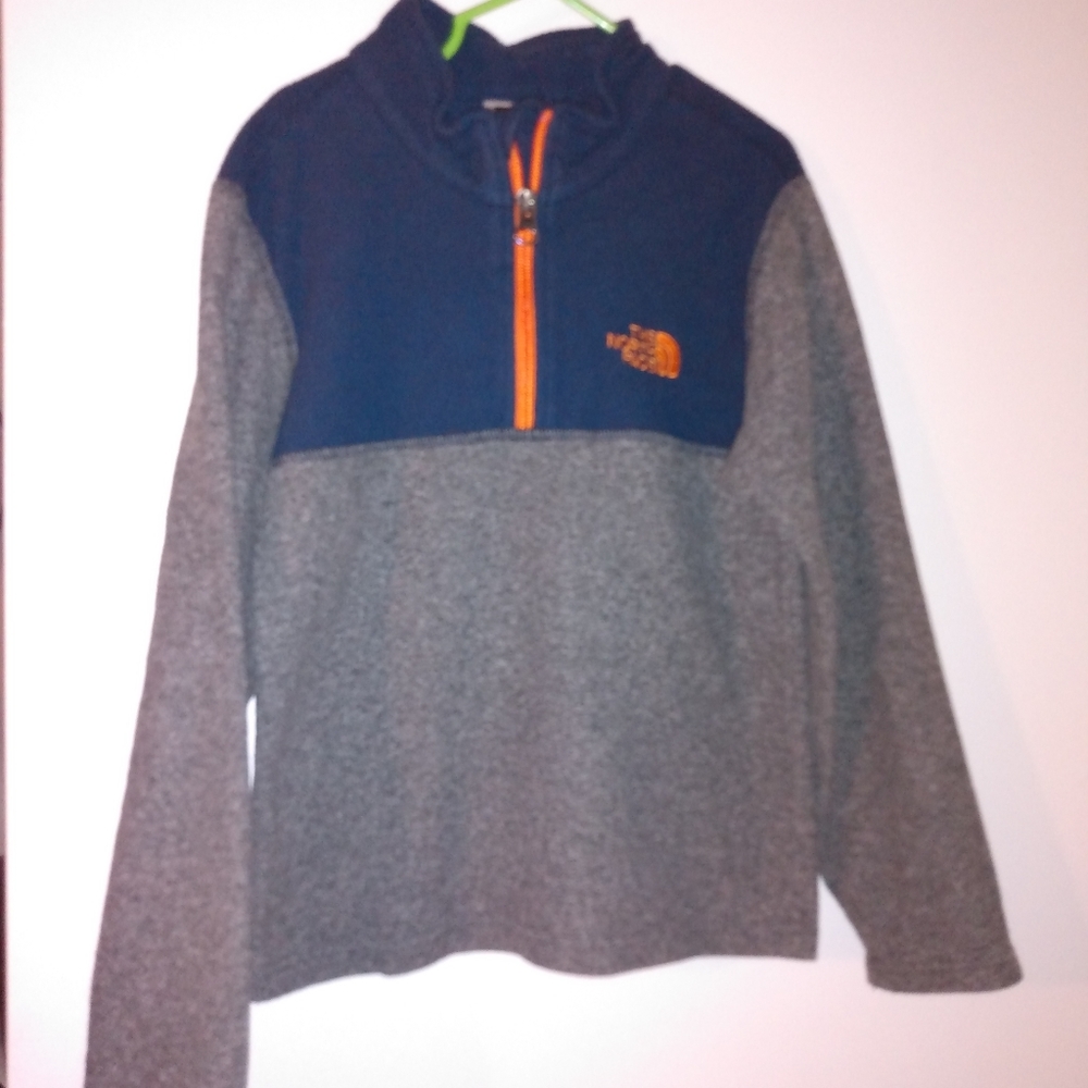 The north face boys pull over